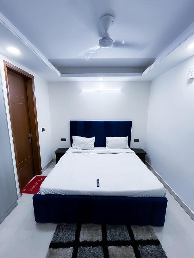 فريد آباد Basoya Farm 2Bhk Villla With Pool - 10 Min Away From Chattarpur المظهر الخارجي الصورة