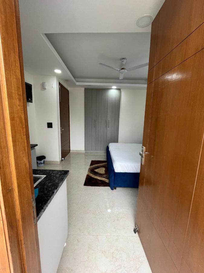 فريد آباد Basoya Farm 2Bhk Villla With Pool - 10 Min Away From Chattarpur المظهر الخارجي الصورة